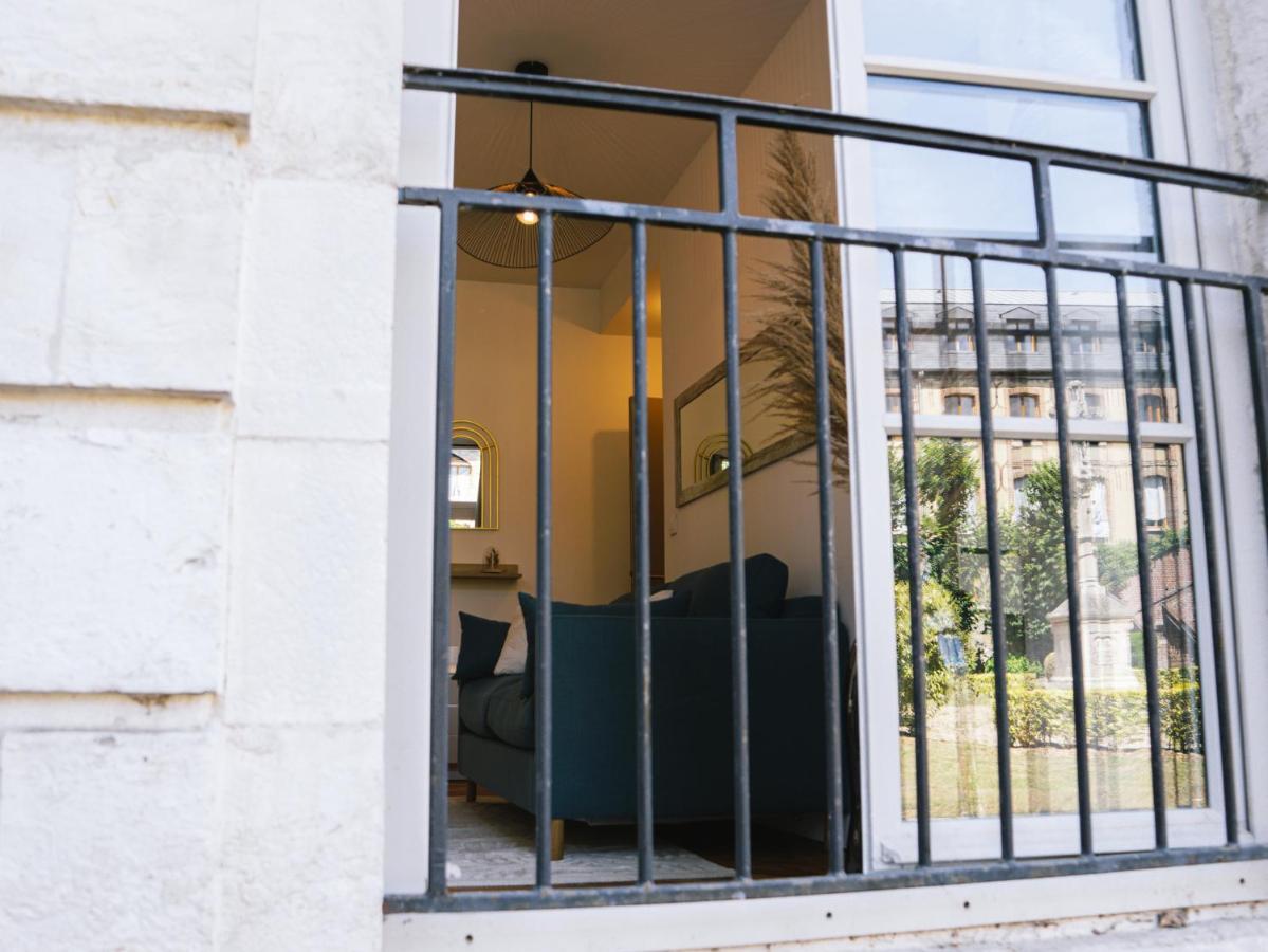 Superbe T2 Avec Vue Sur Cour - Rouen Centre Apartment Bagian luar foto